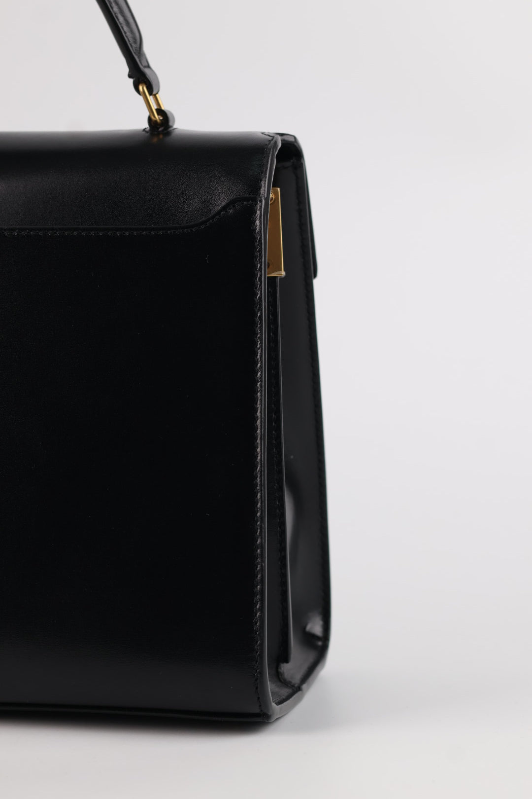 Saint Laurent Cassandra Media