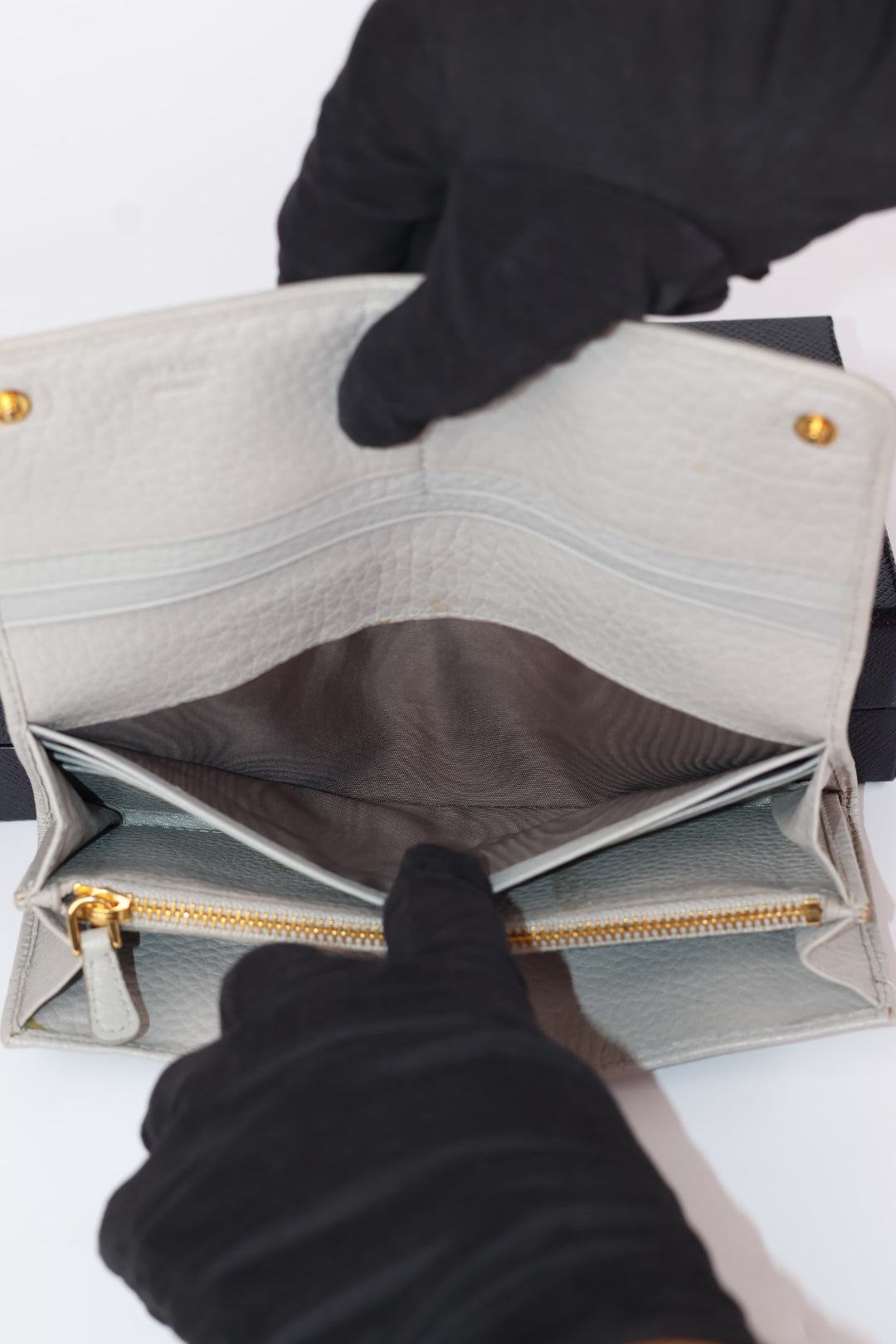 Prada Portafoglio Lungo in Pelle