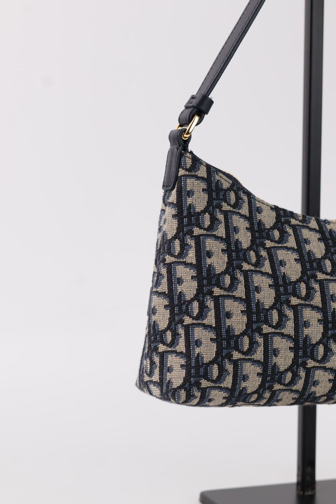 Dior Hobo 30 Montaigne Jacquard Oblique