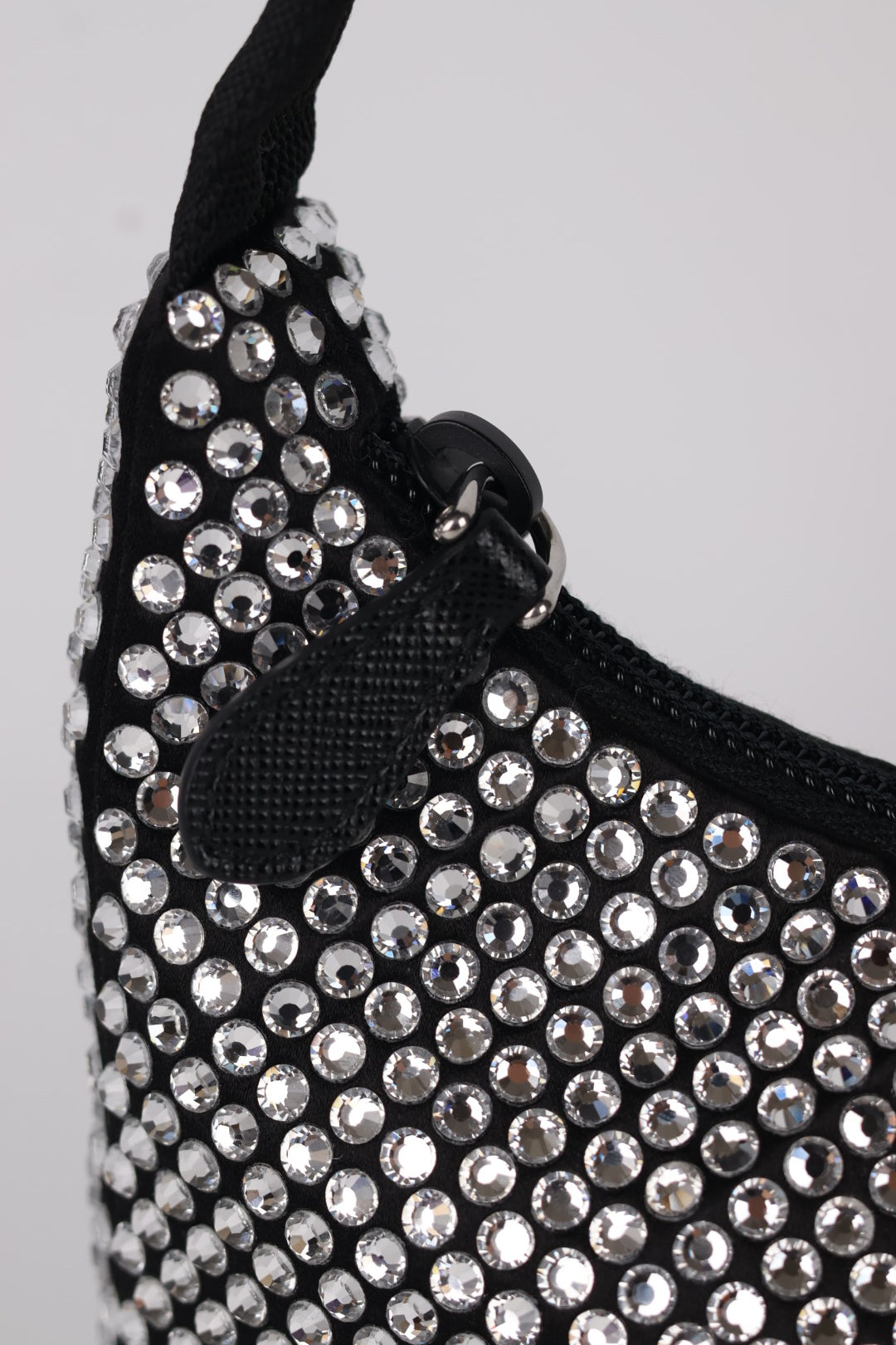 Prada Re-Edition 2000 Crystal