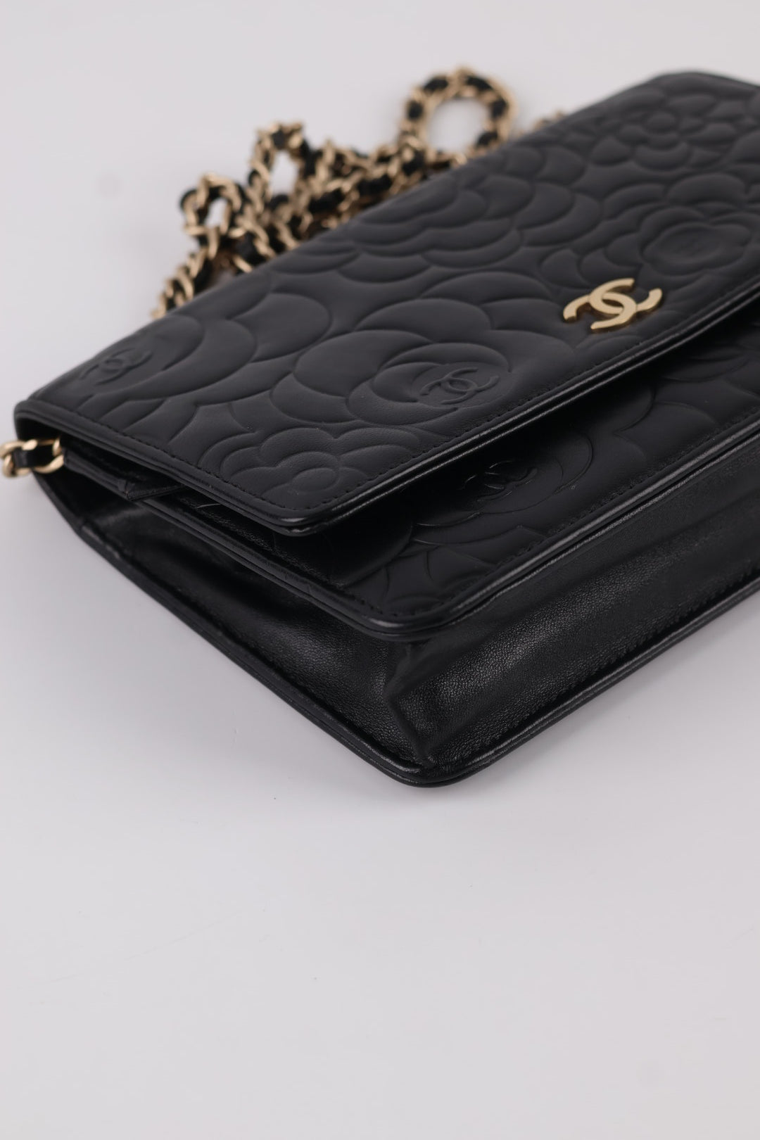 Chanel Woc in Pelle Camelia