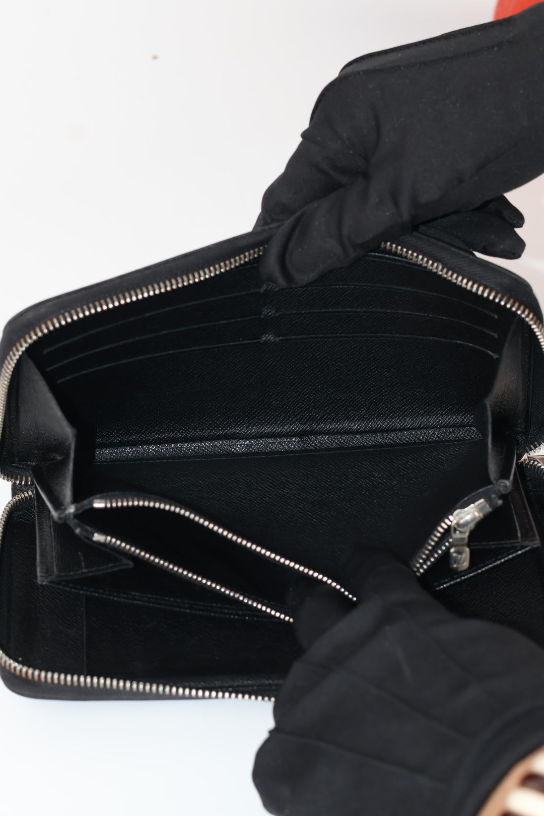 Louis Vuitton Portafoglio Zippy Epi