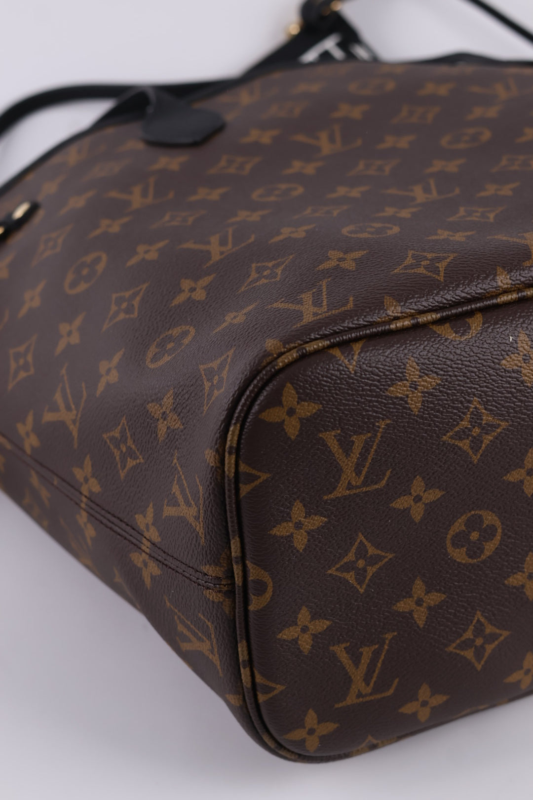 Louis Vuitton Neverfull MM Inside Out