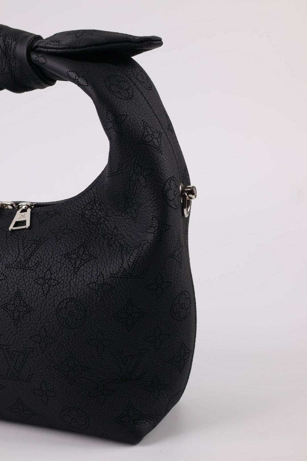 Louis Vuitton Why Knot PM Mahina