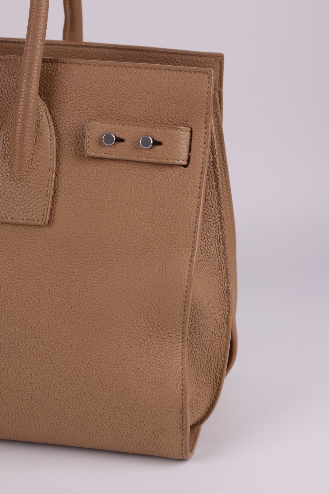 Saint Laurent Sac de Jour Morbida Small