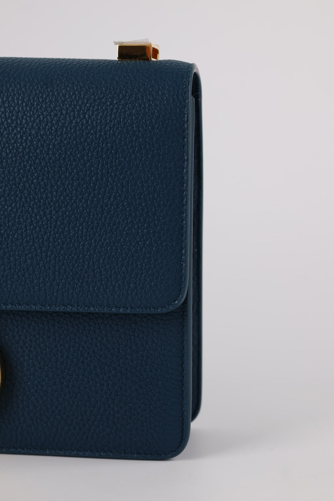 Dior Montaigne in Pelle Martellata