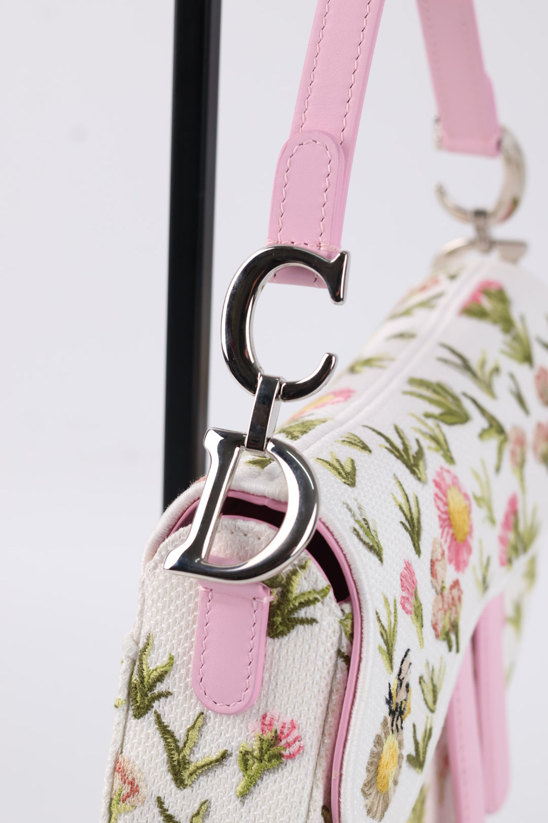 Dior Saddle Piccola Daisy Garden
