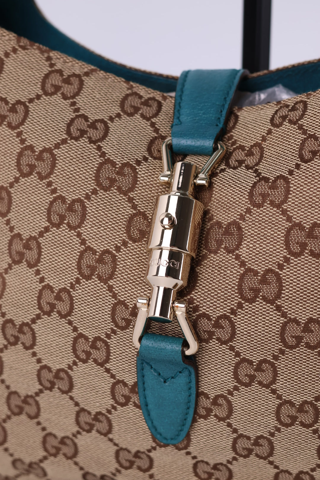 Gucci Jackie GG Wave
