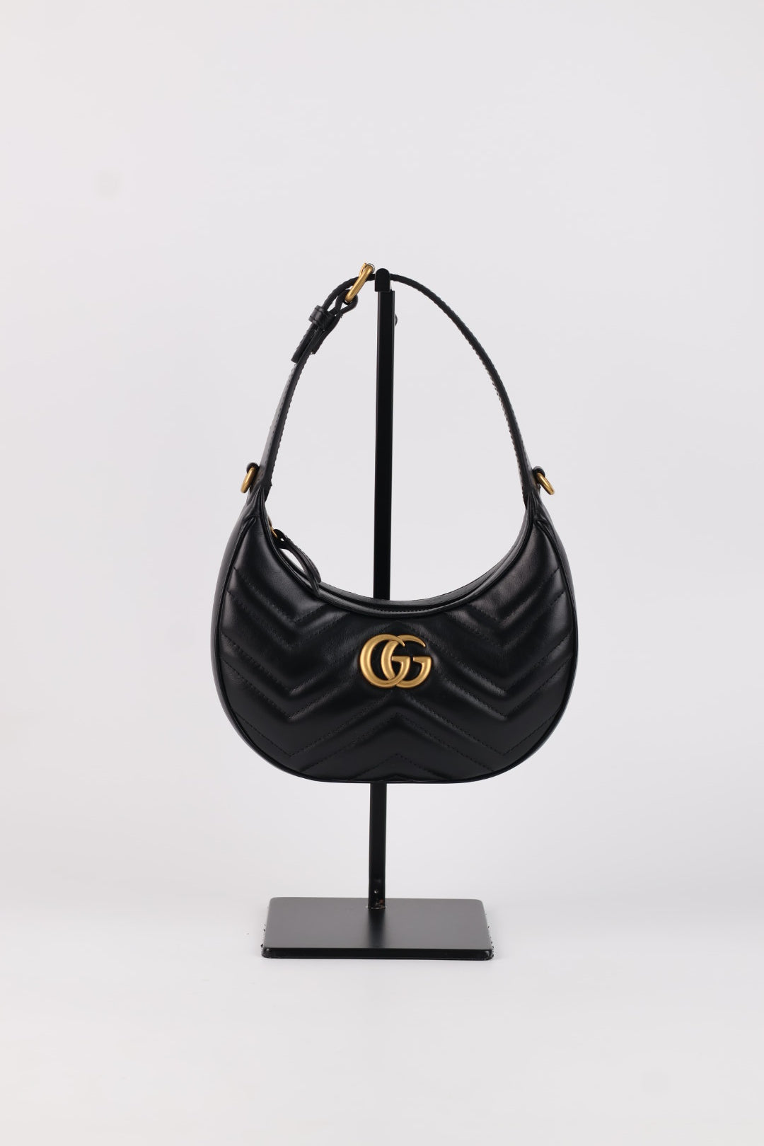 Gucci Marmont Hobo Matelassé