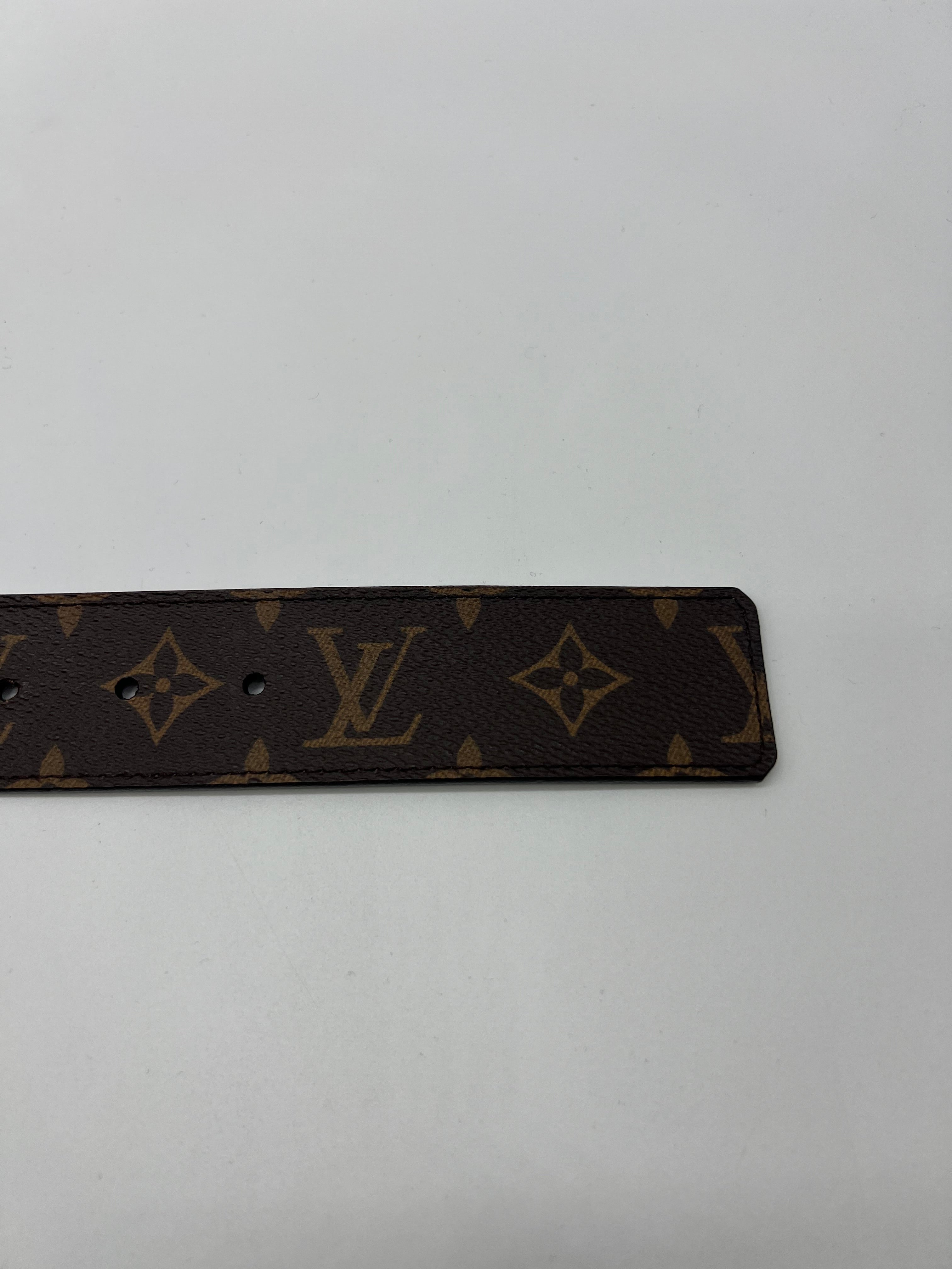 Louis Vuitton Cintura Initiales 40mm