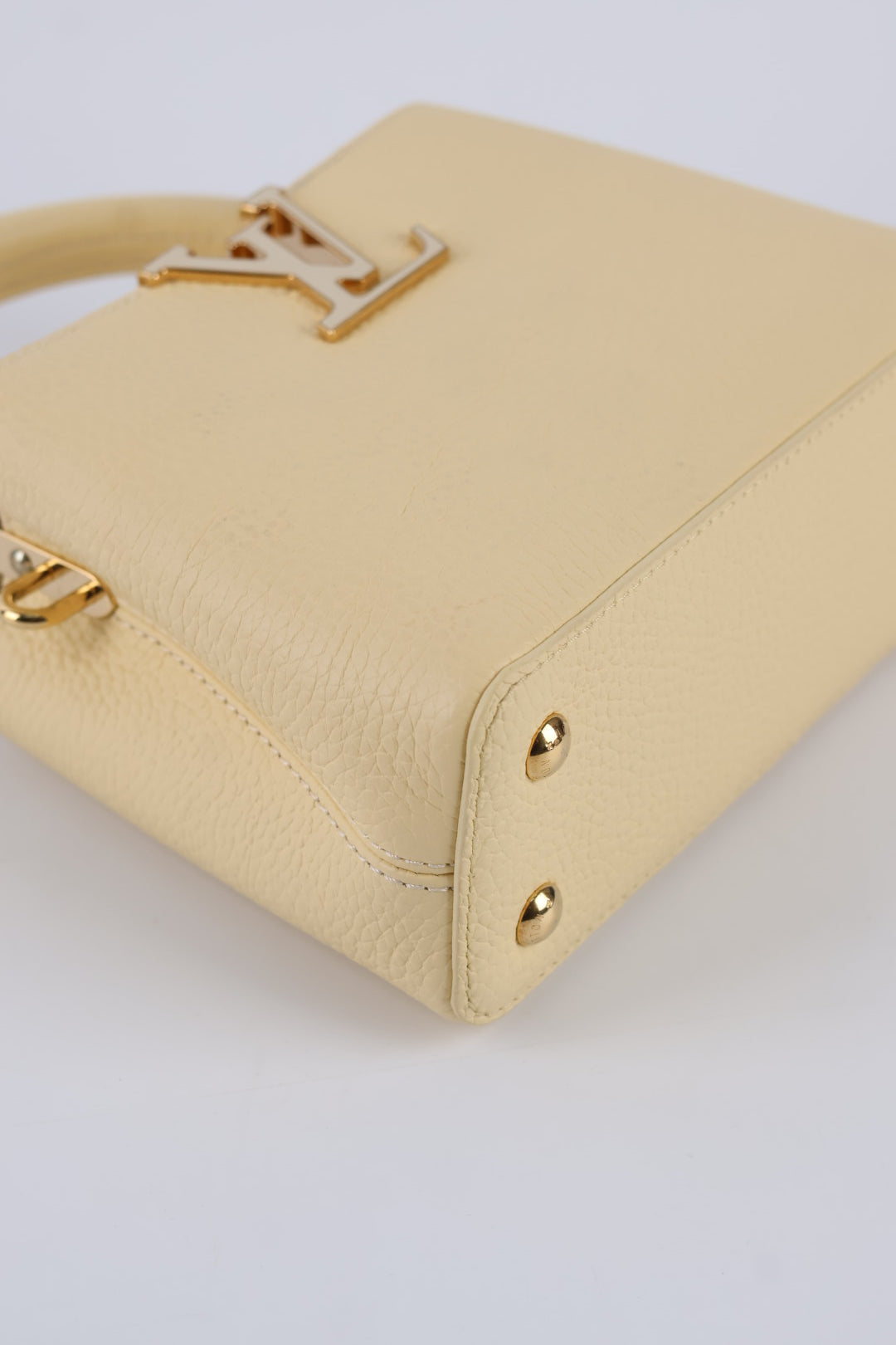 Louis Vuitton Capucines Mini