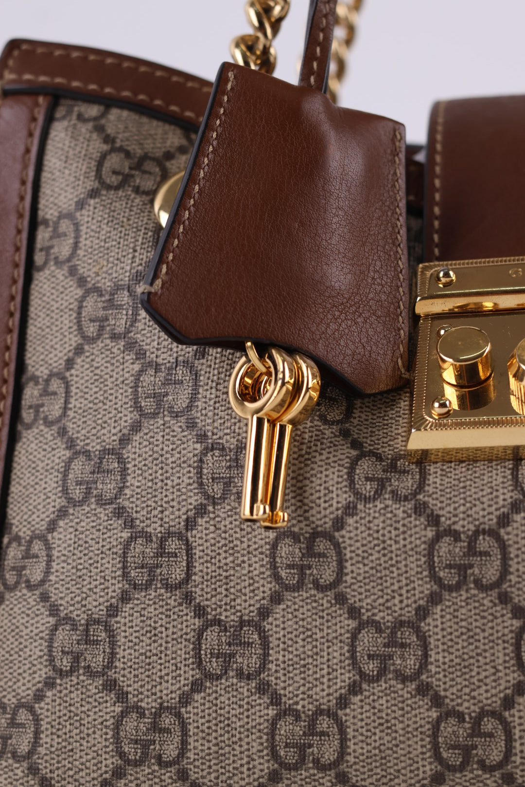 Gucci Padlock GG Supreme
