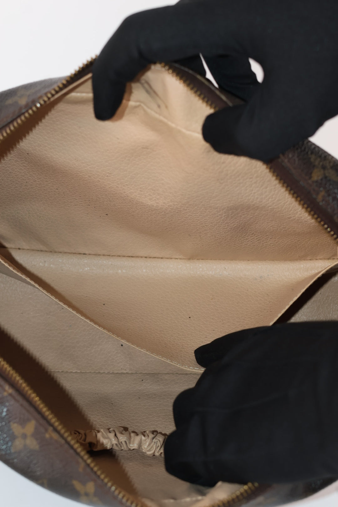 Louis Vuitton Toilette Monogram Vintage