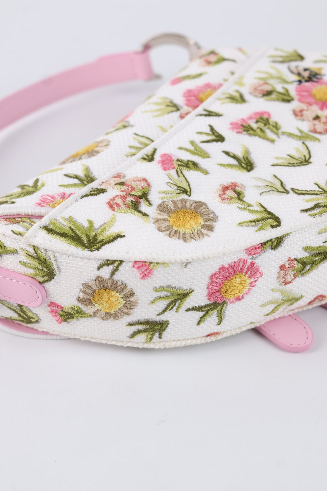 Dior Saddle Piccola Daisy Garden