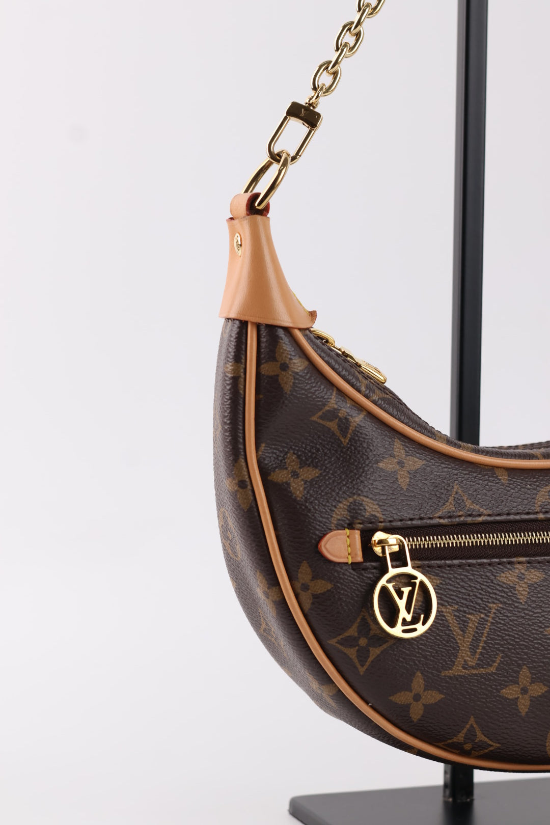 Louis Vuitton Loop Monogram