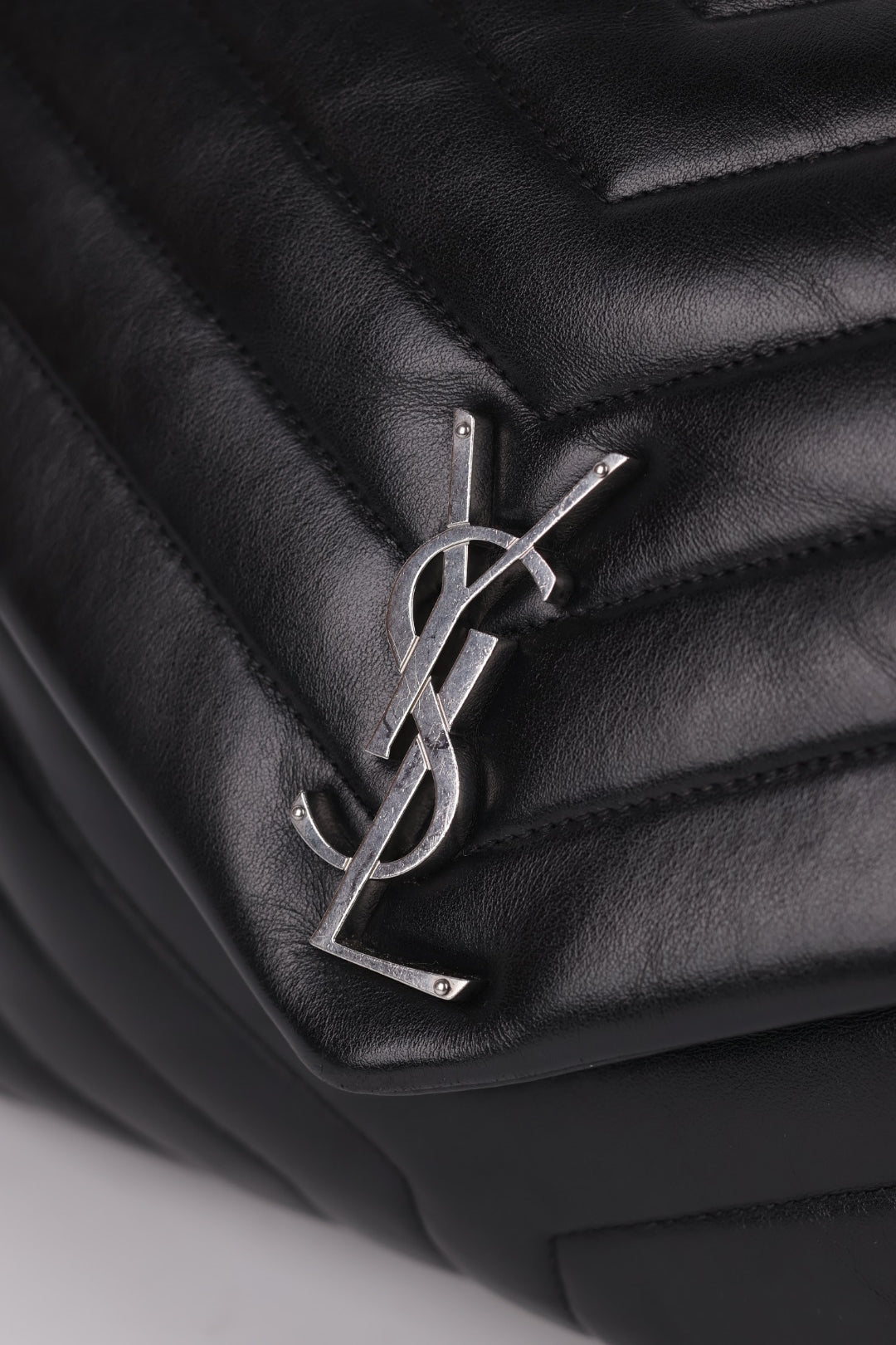 Saint Laurent Lou Lou Media