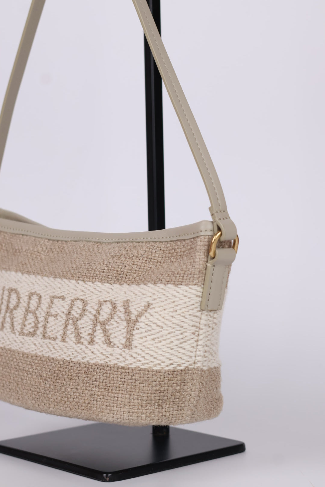 Burberry Sling Rafia