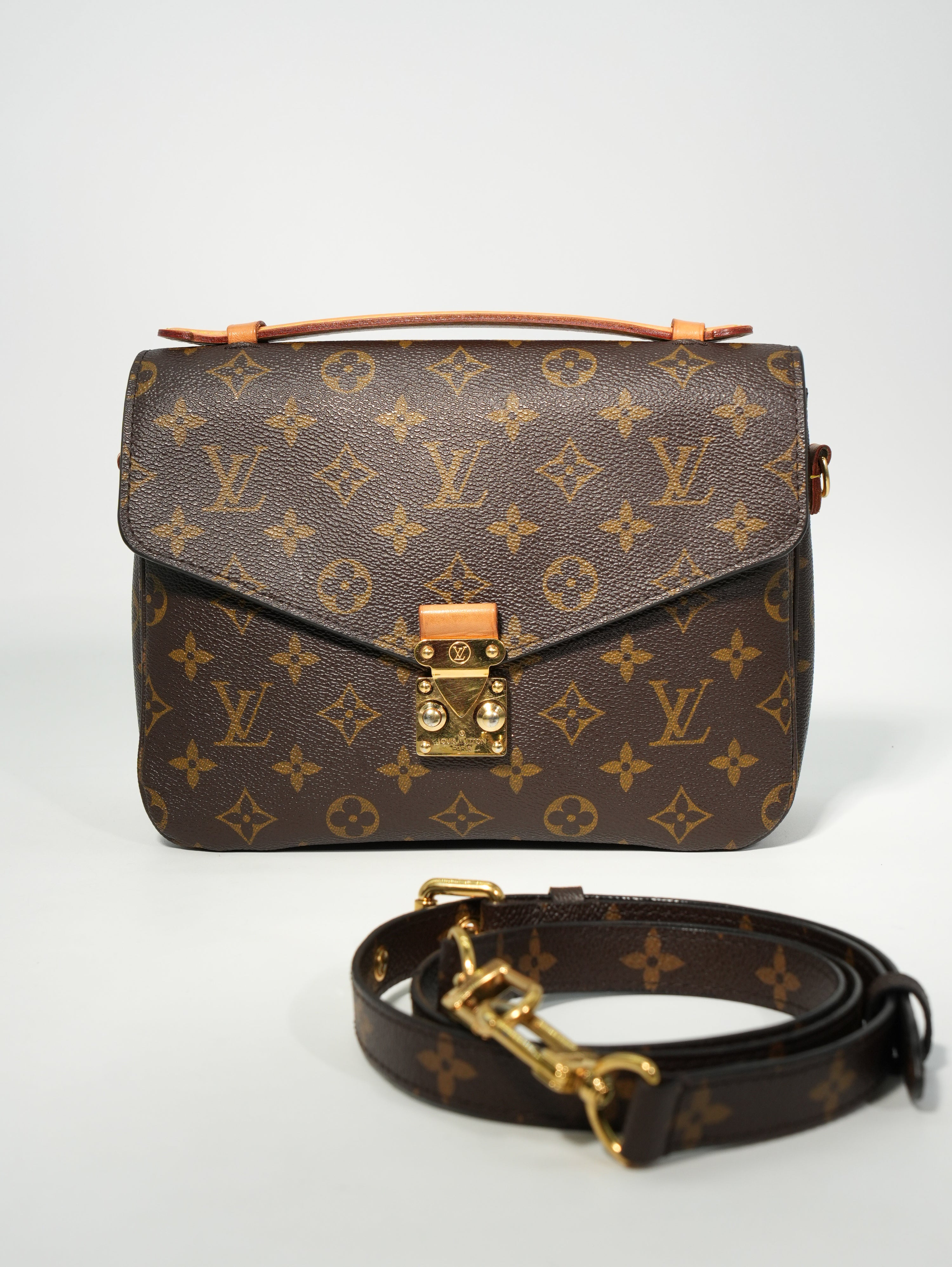 Louis Vuitton Métis Monogram