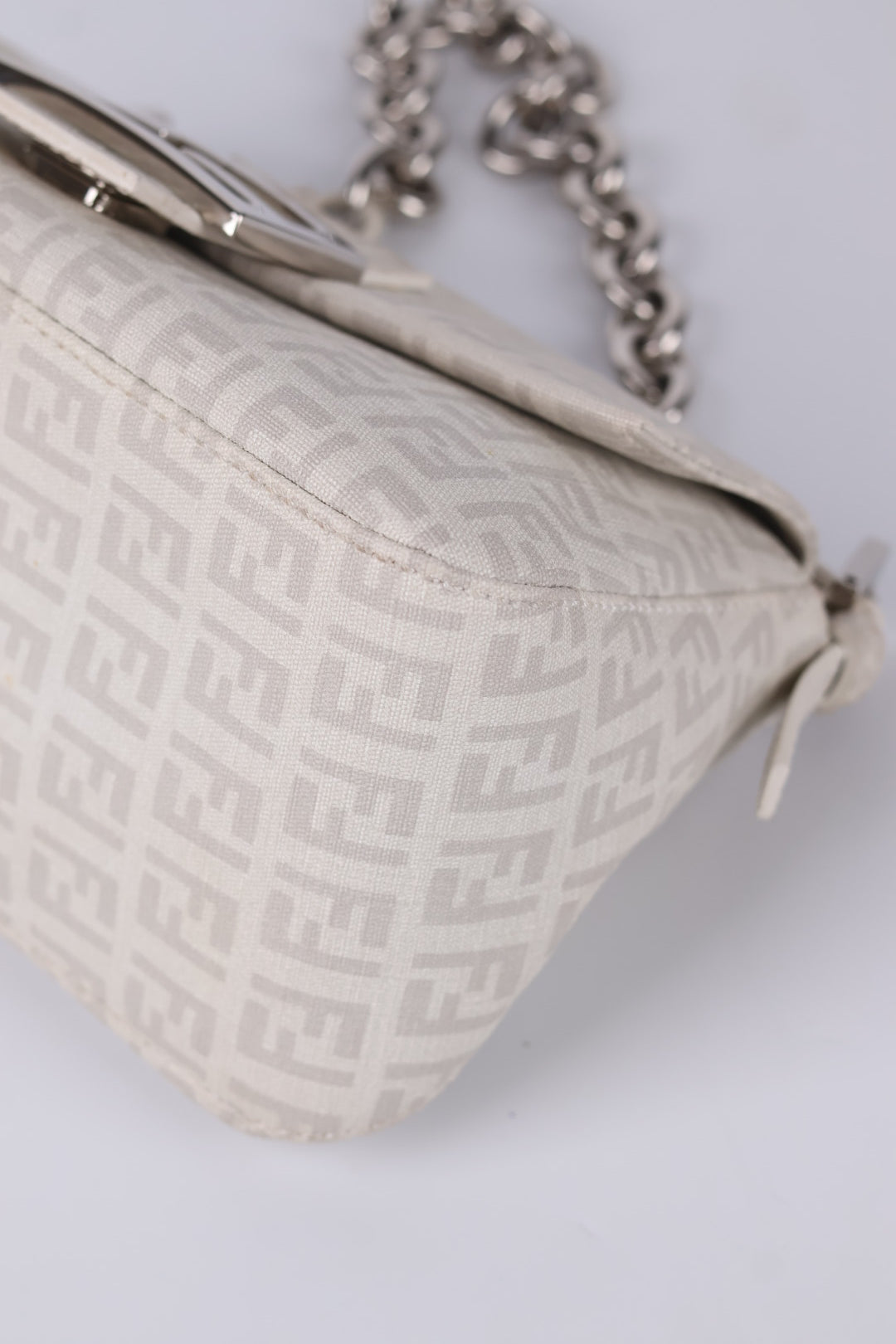 Fendi Mini Mama Baguette FF Zucchino