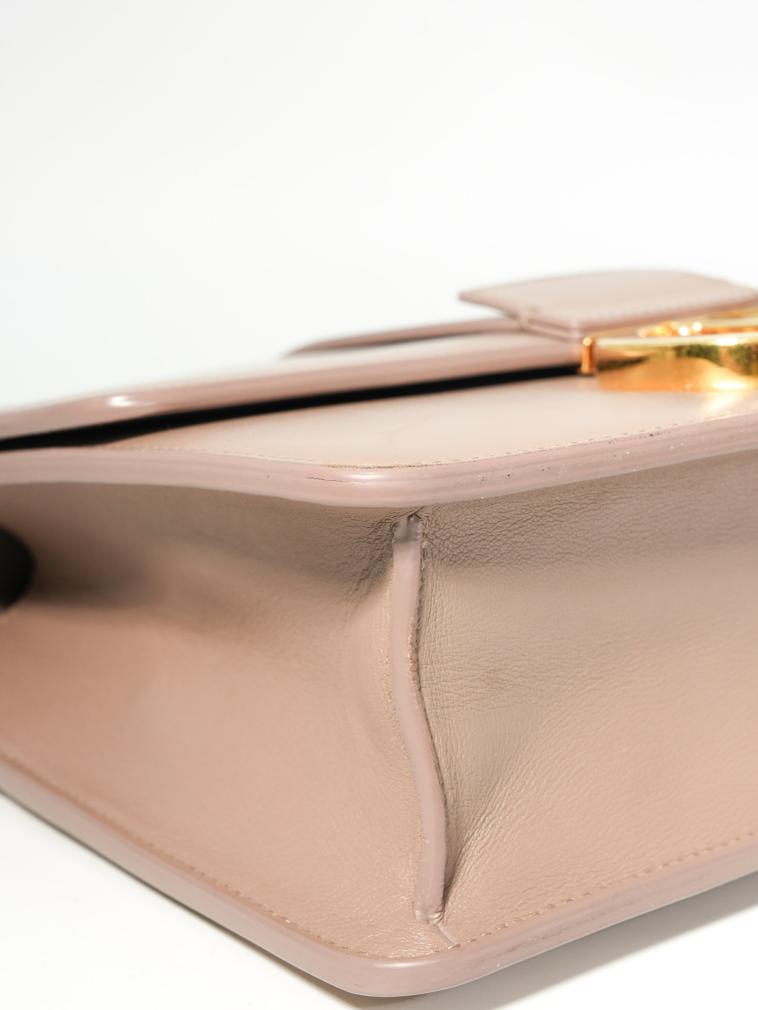 Dior Montaigne in Pelle