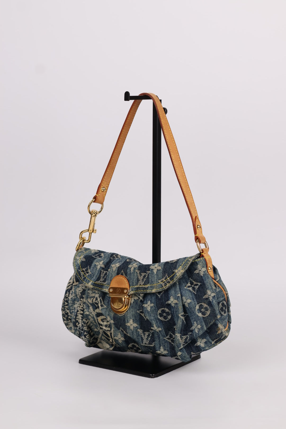 Louis Vuitton Pleaty Denim