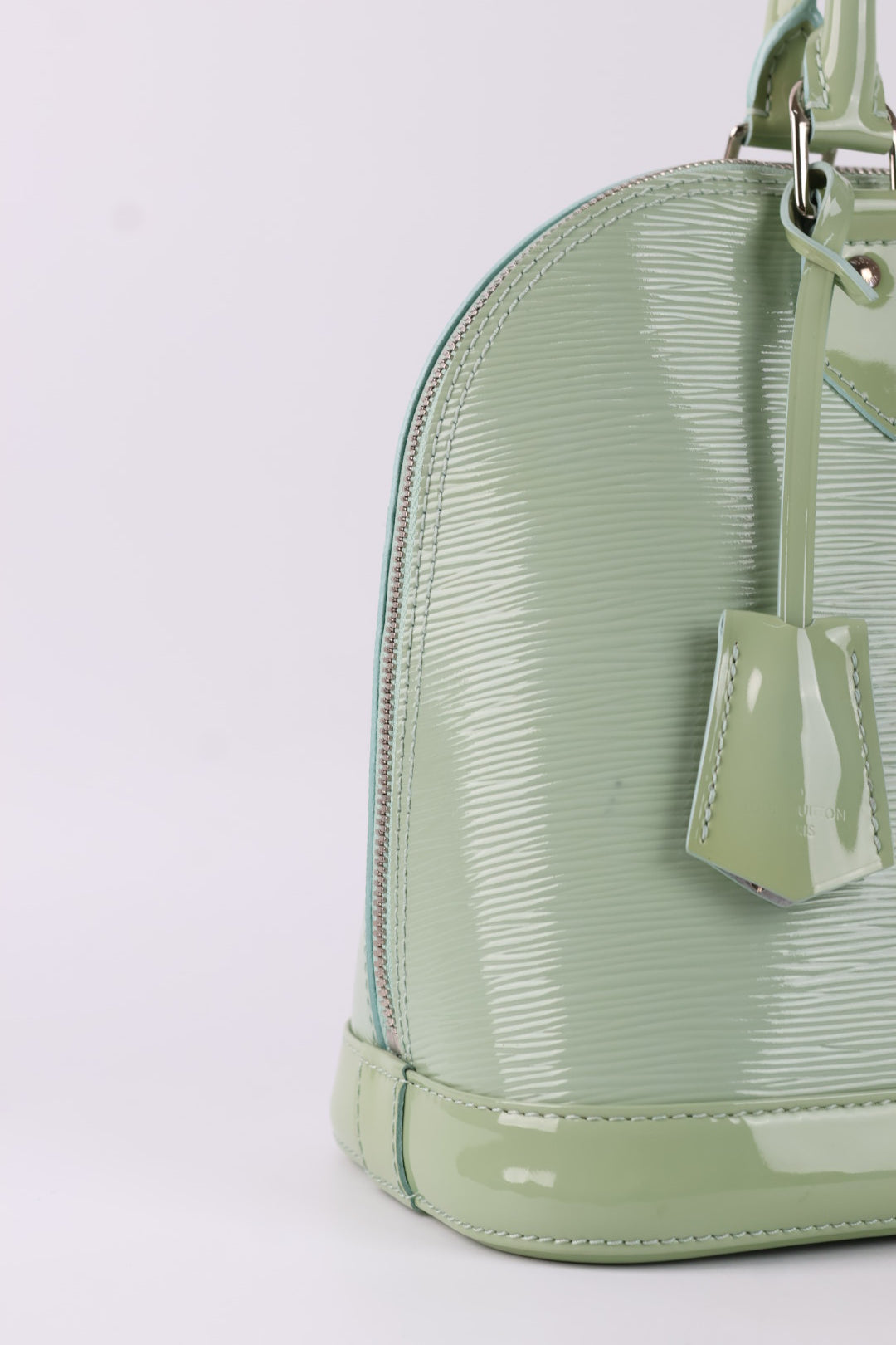 Louis Vuitton Alma Pm Epi Vernis