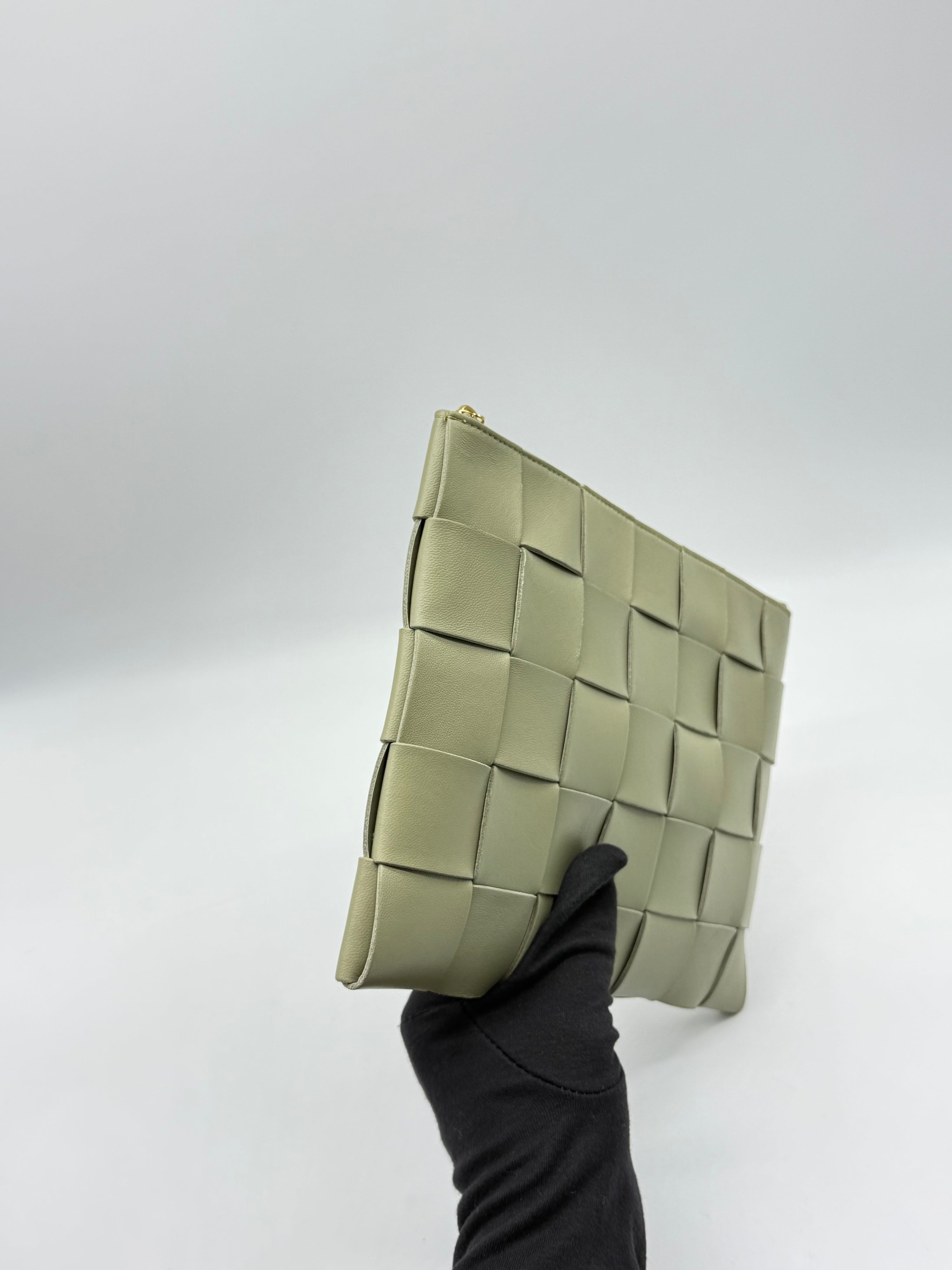 Bottega Veneta Pouch Cassette Media