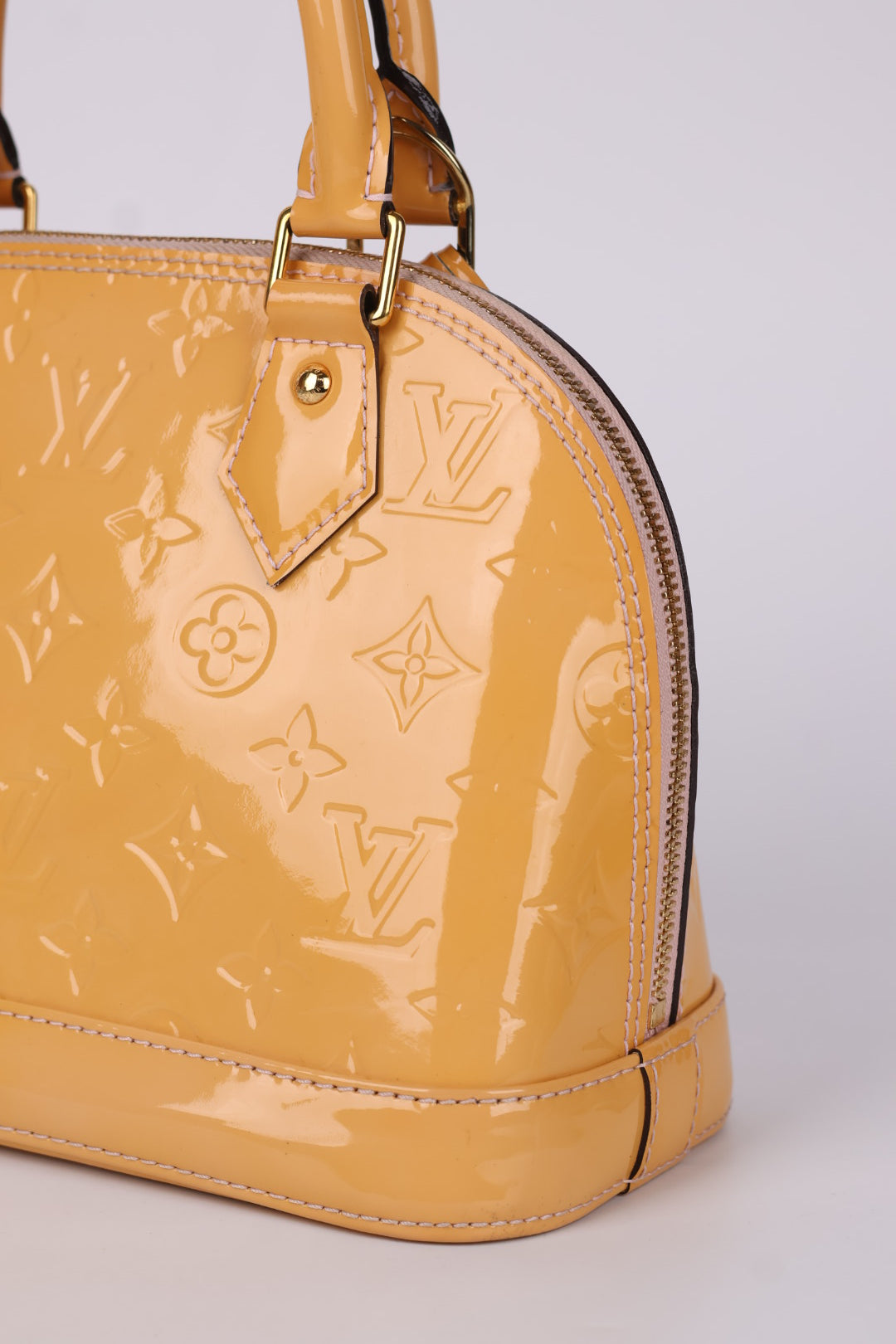 Louis Vuitton Alma BB Vernis