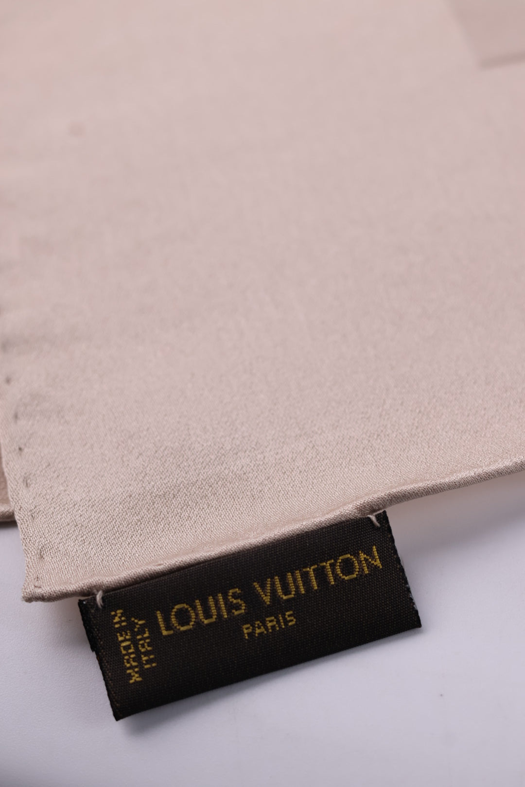 Louis Vuitton Foulard in Monogram