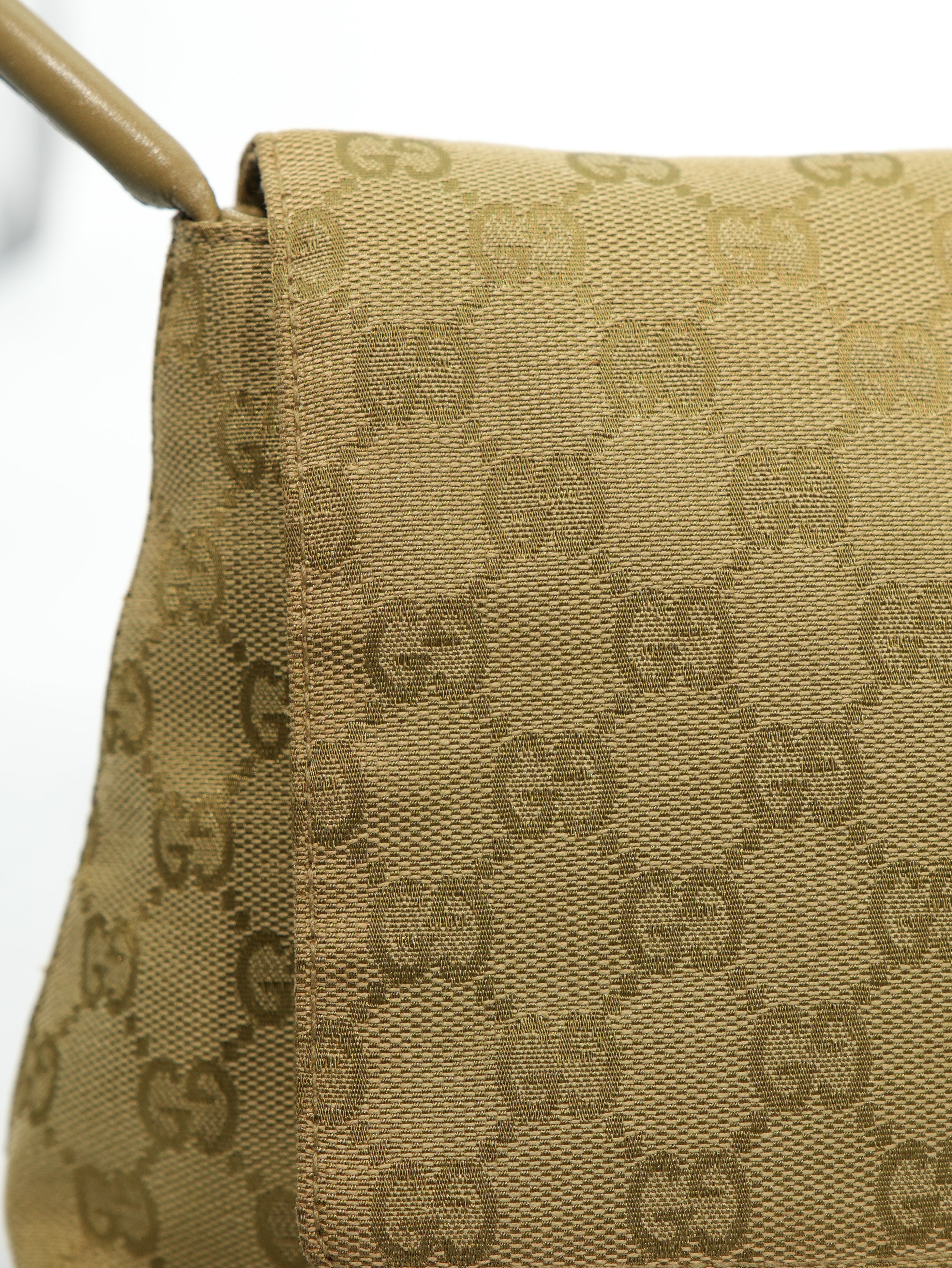 Gucci A Spalla GG Wave Vintage