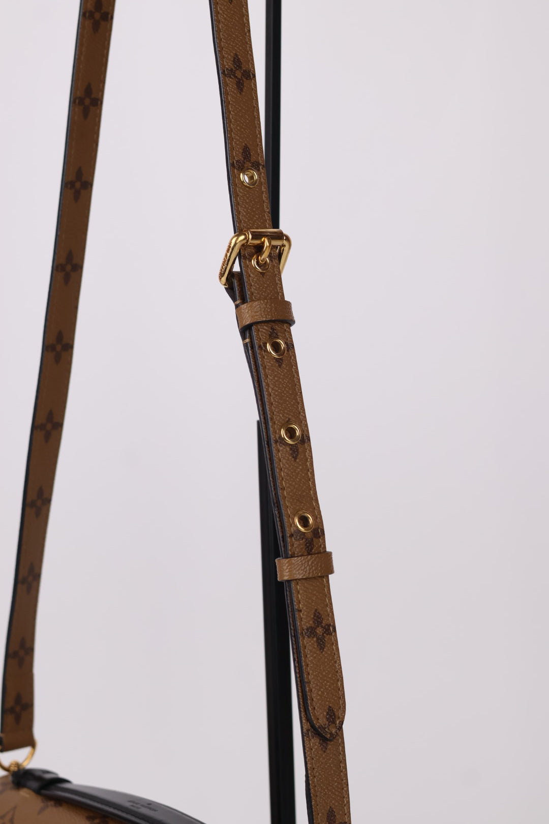 Louis Vuitton Métis Reverse