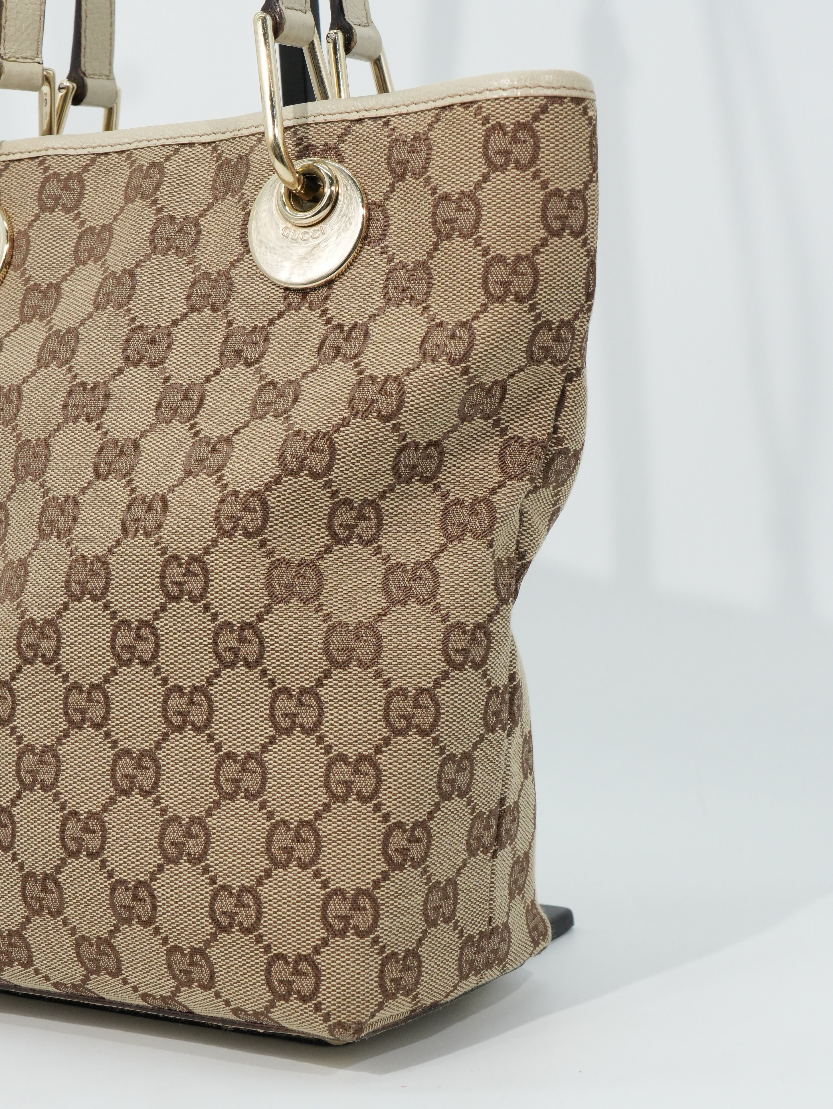 Gucci Tote in Tela GG Wave