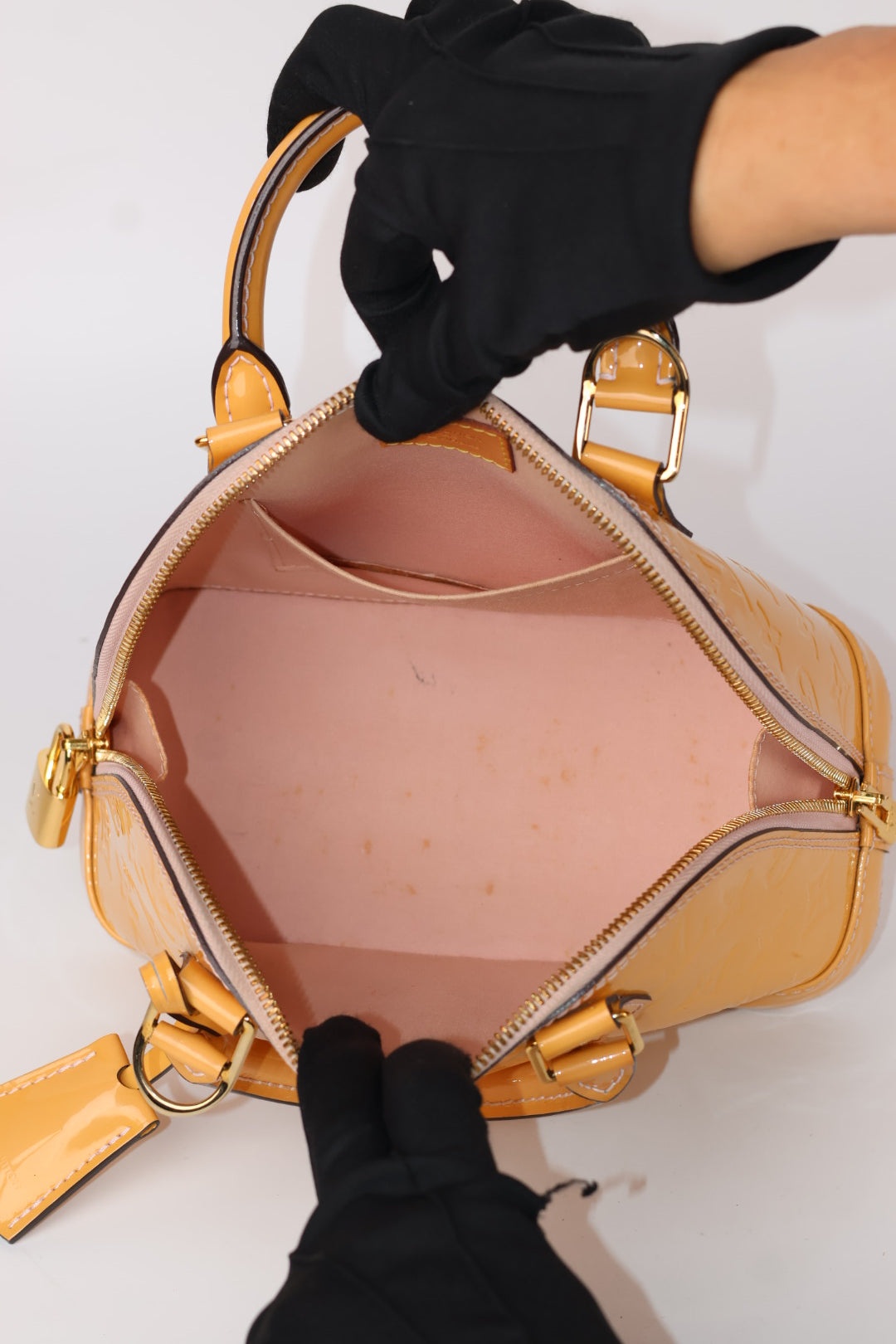 Louis Vuitton Alma BB Vernis