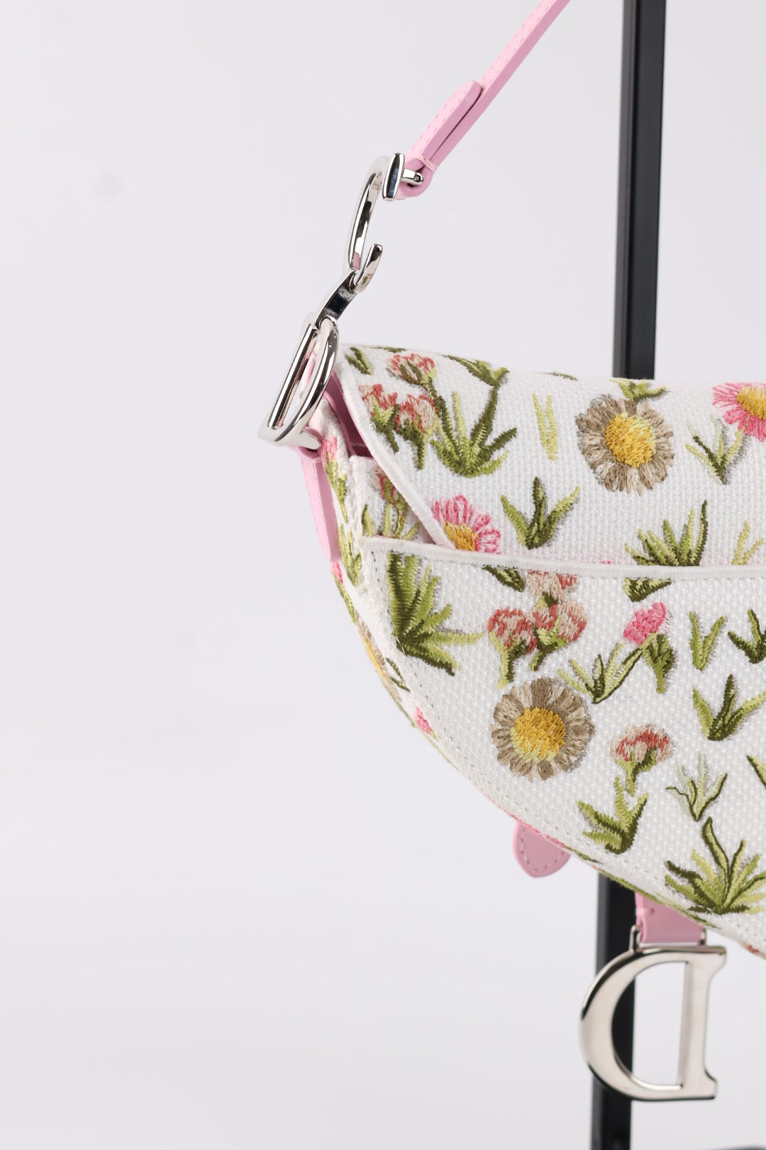 Dior Saddle Piccola Daisy Garden