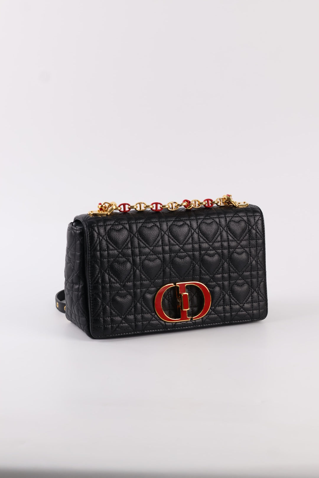 Dior Caro Media Dioramour