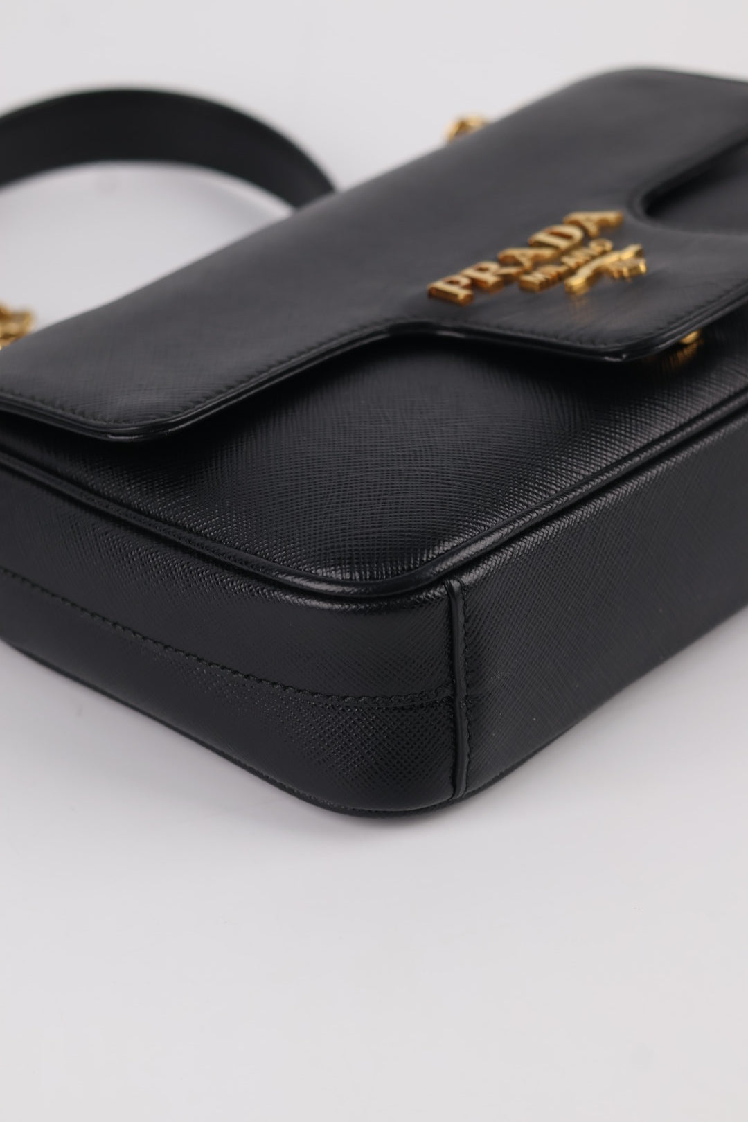 Prada Pattina a Tracolla Saffiano