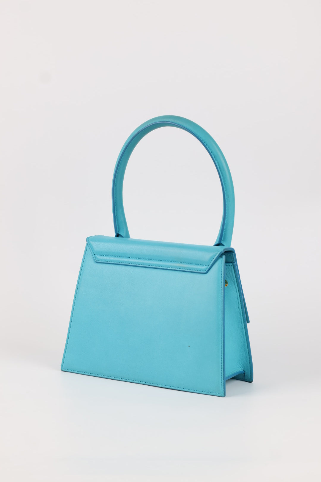 Jacquemus Le Grand Chiquito