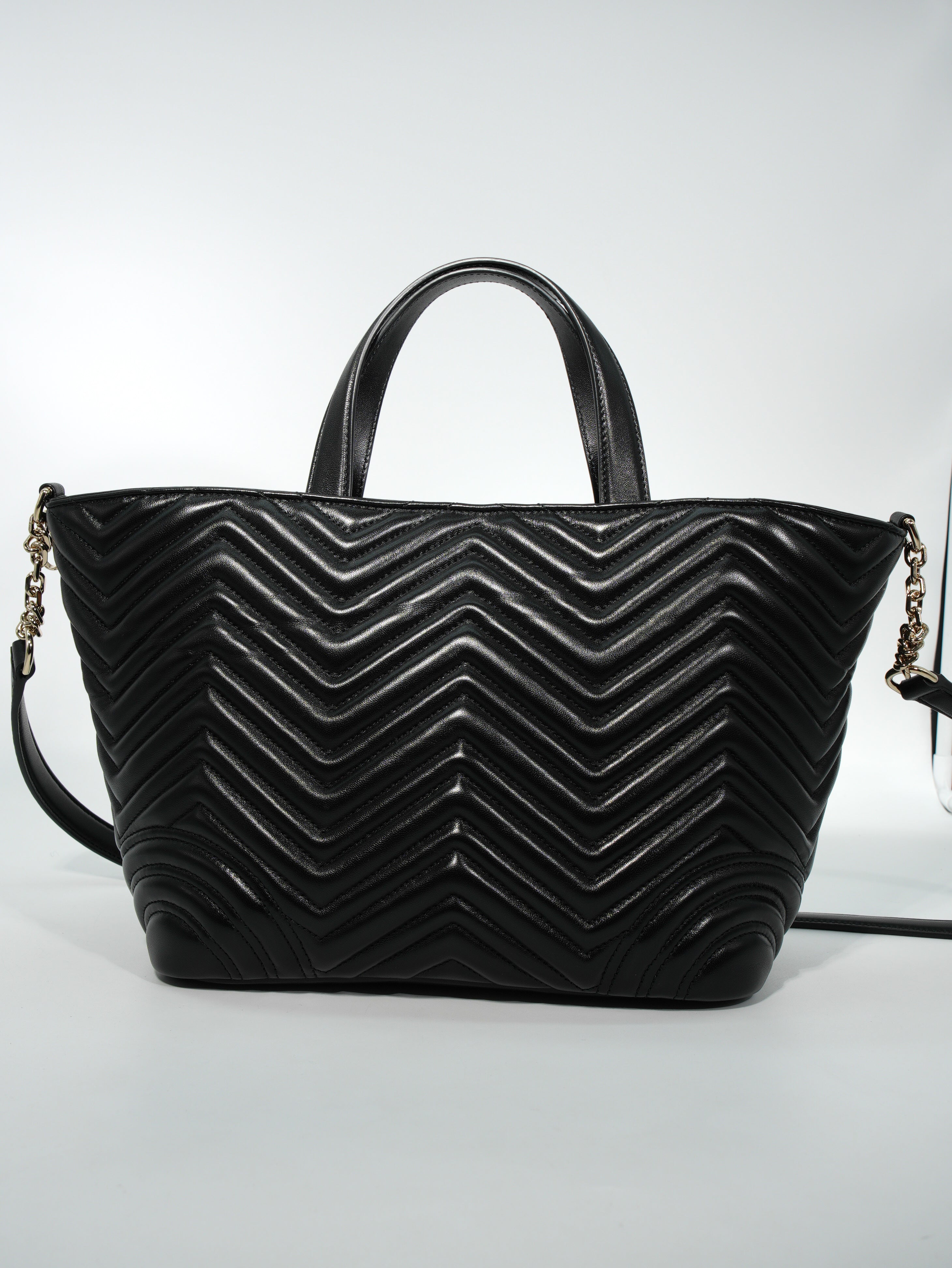 Gucci Shopping Betty Media