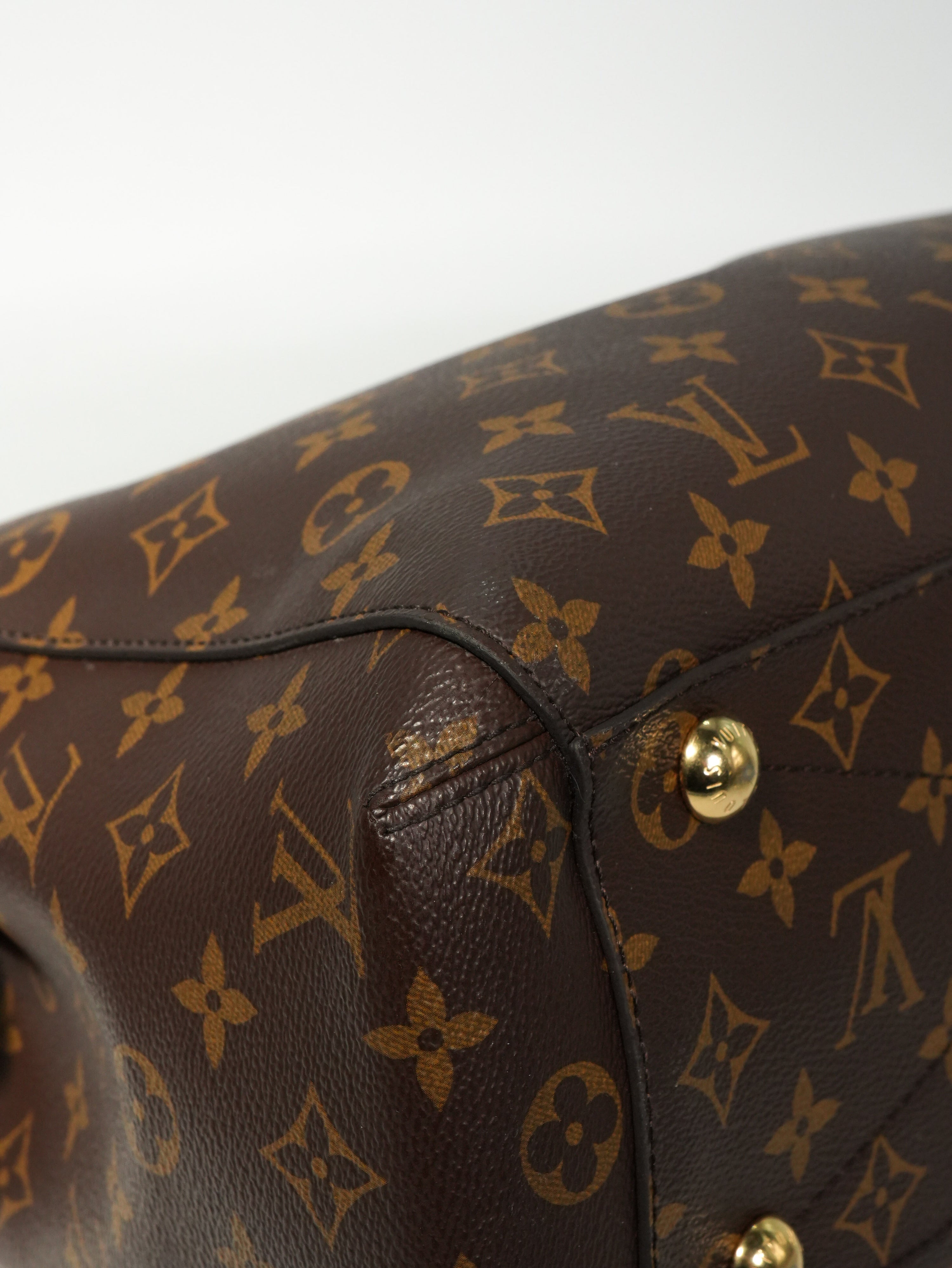 Louis Vuitton Montaigne MM