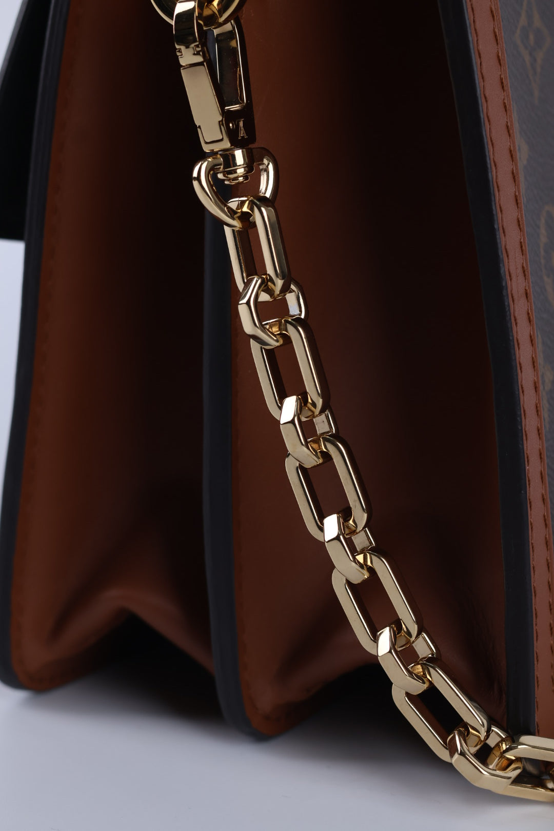 Louis Vuitton Dauphine MM