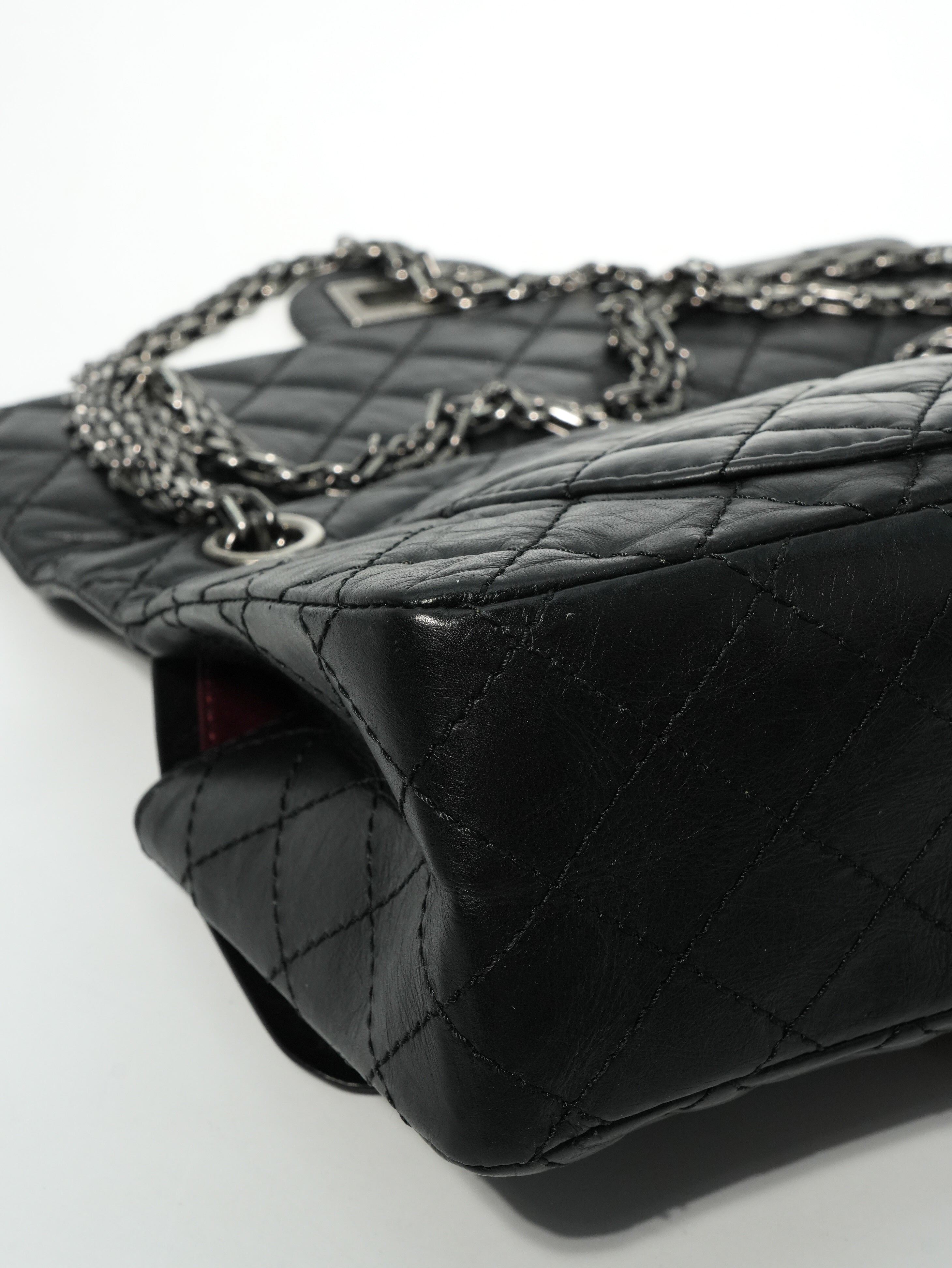 Chanel 2.55 Reissue