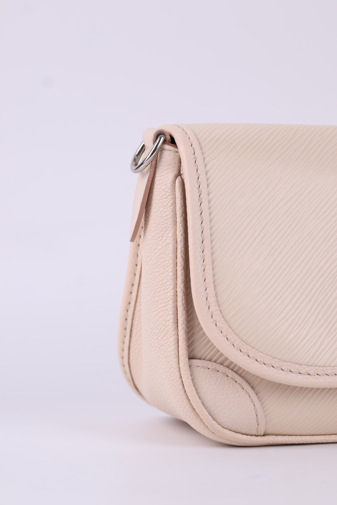 Louis Vuitton Buci Epi