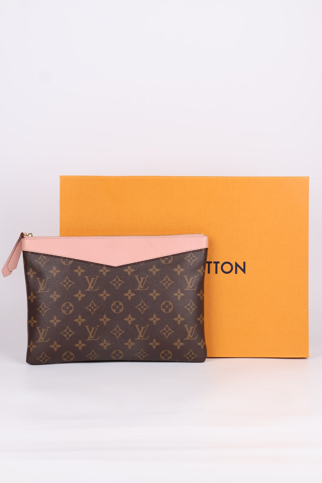 Louis Vuitton Daily Pouch Monogram