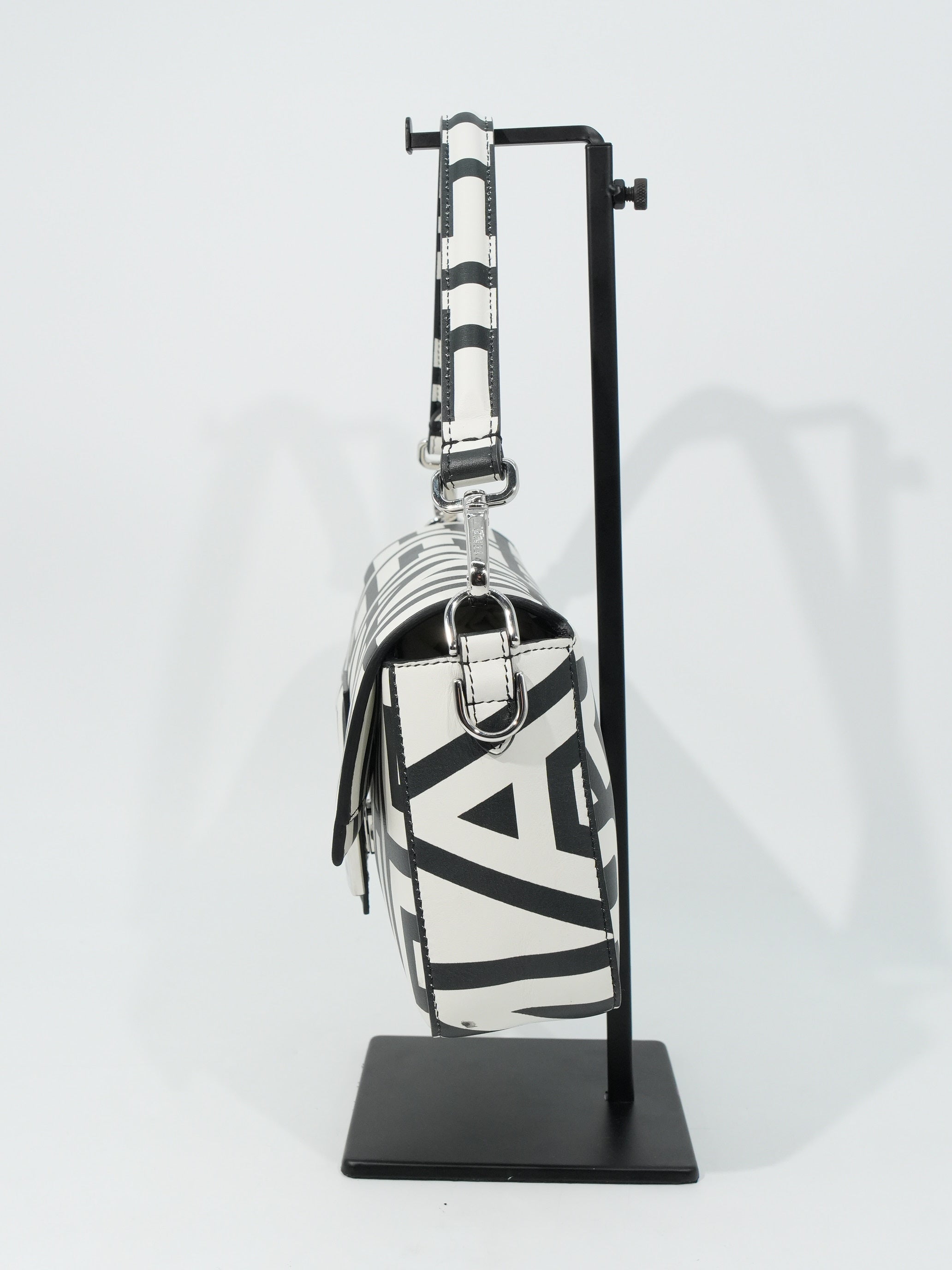 Fendi Baguette Media Marc Jacobs