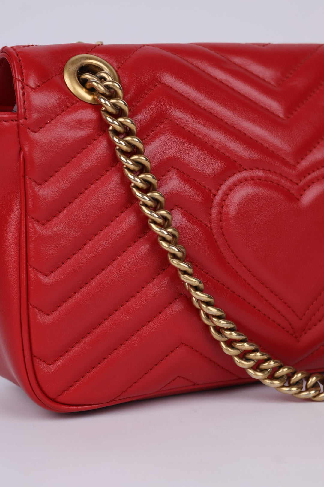 Gucci GG Marmont Media in Pelle Matelassé