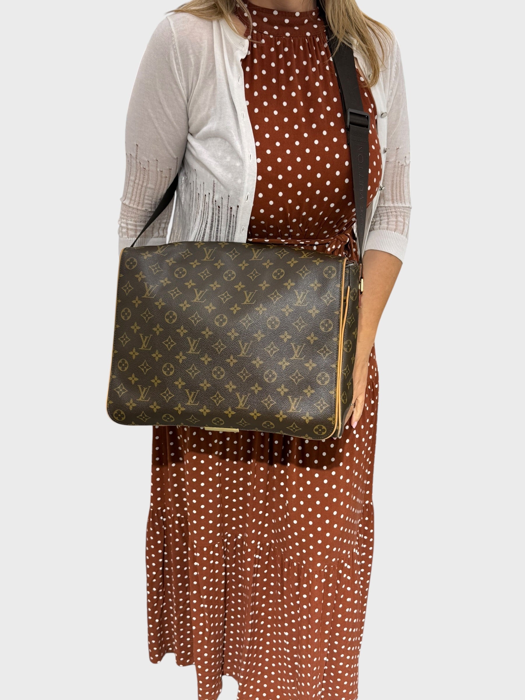 Louis Vuitton Abesses Messenger