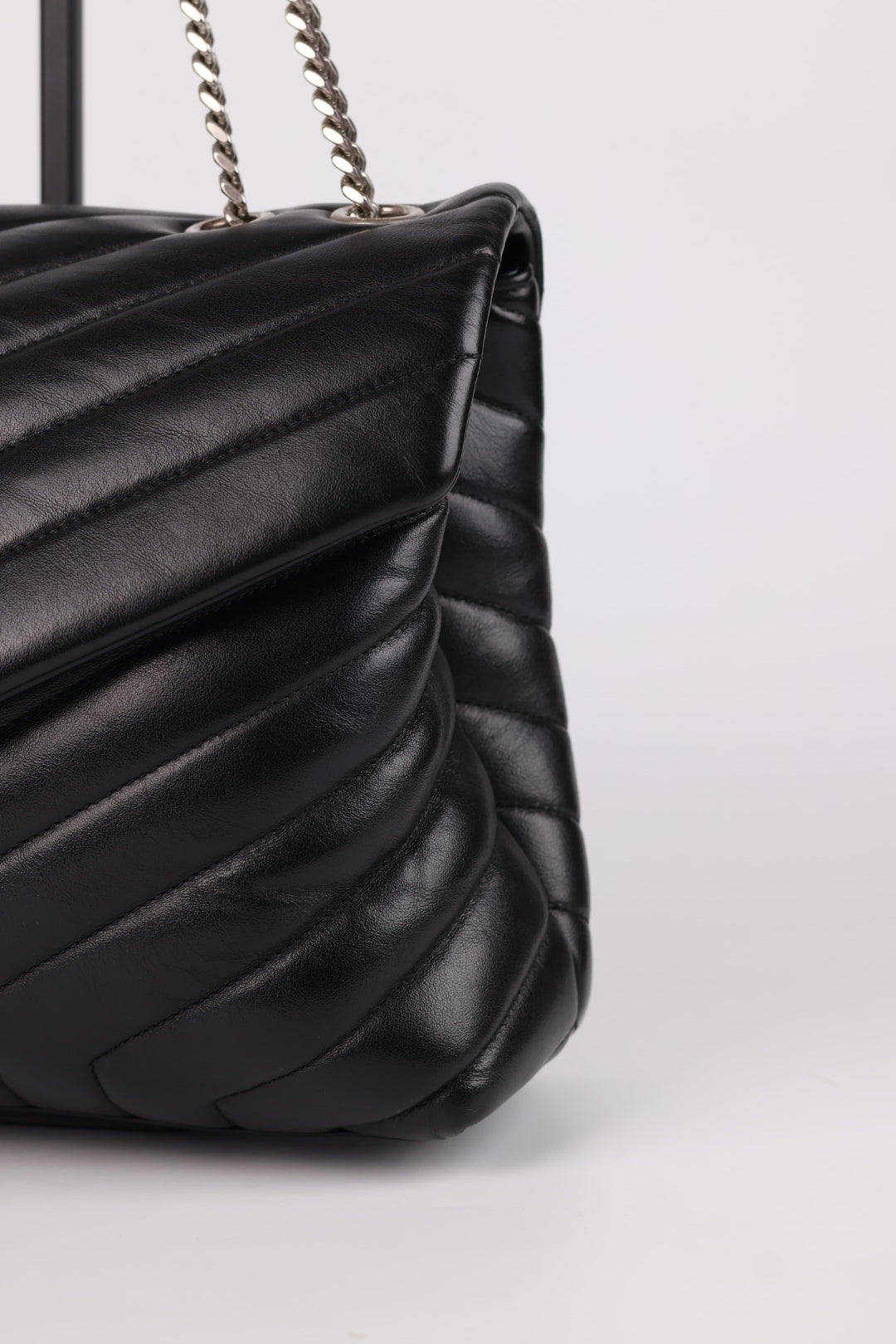 Saint Laurent Lou Lou Media
