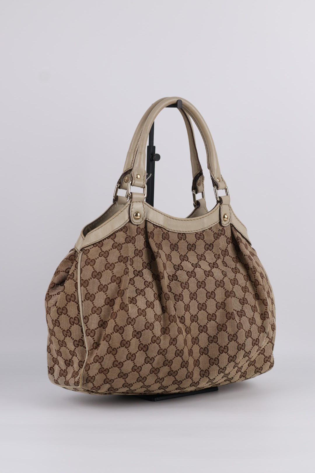 Gucci Sukey Small GG Wave