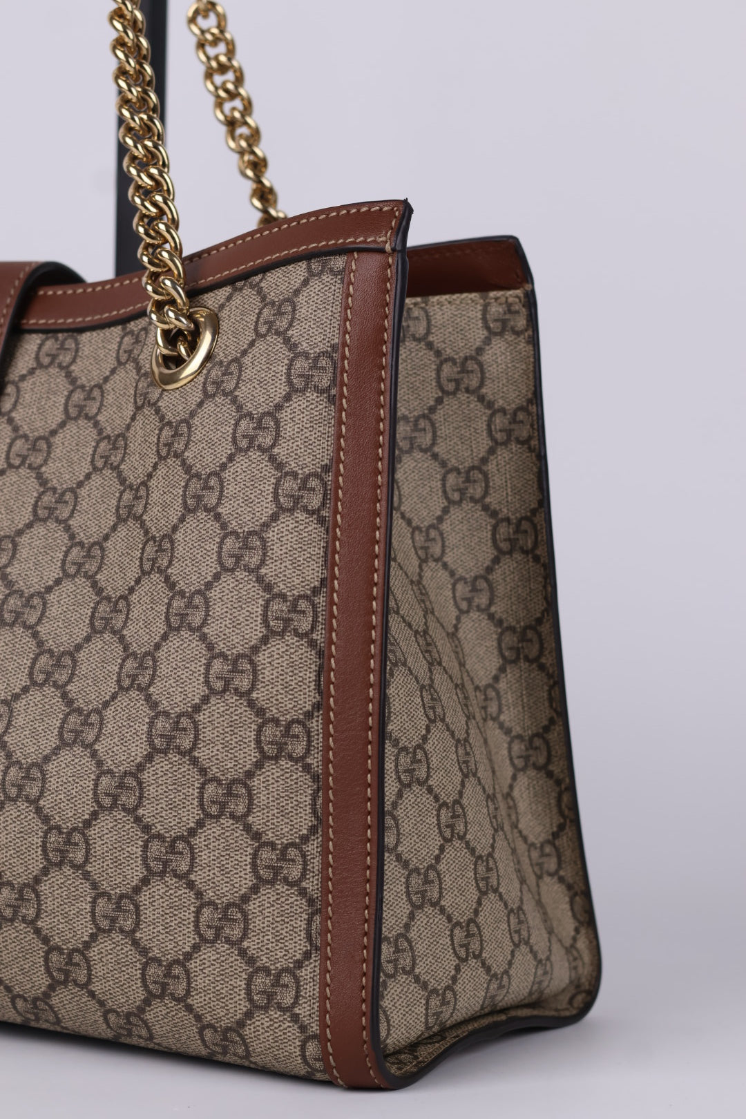 Gucci Padlock Media GG Supreme