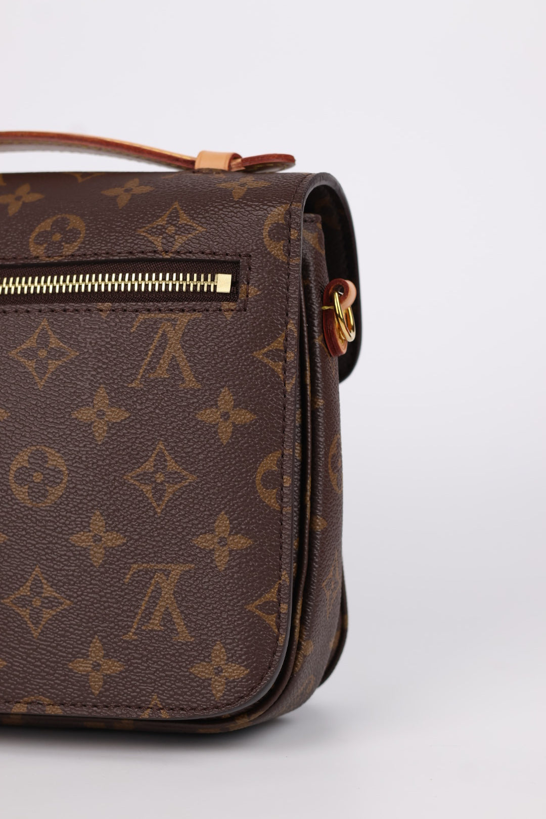 Louis Vuitton Métis Monogram